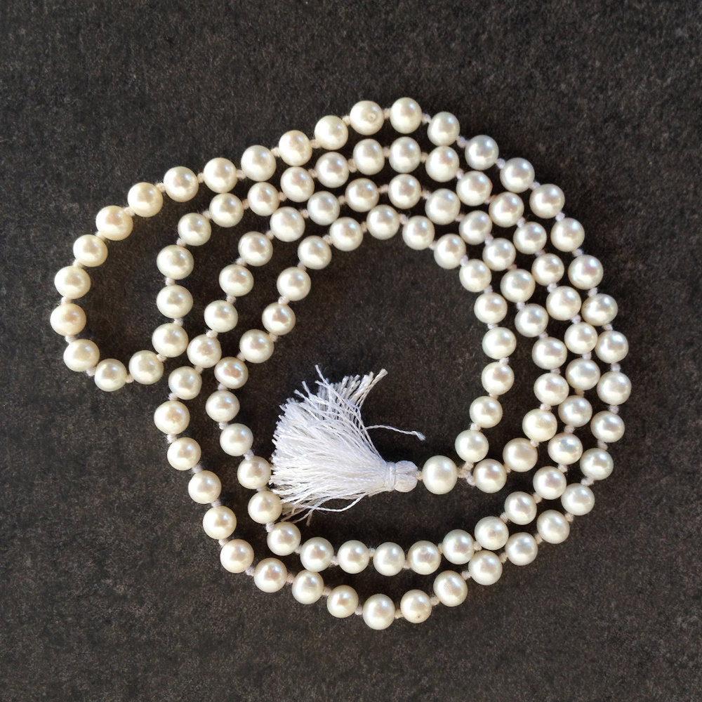 Glass Faux Pearl Tassel Necklace